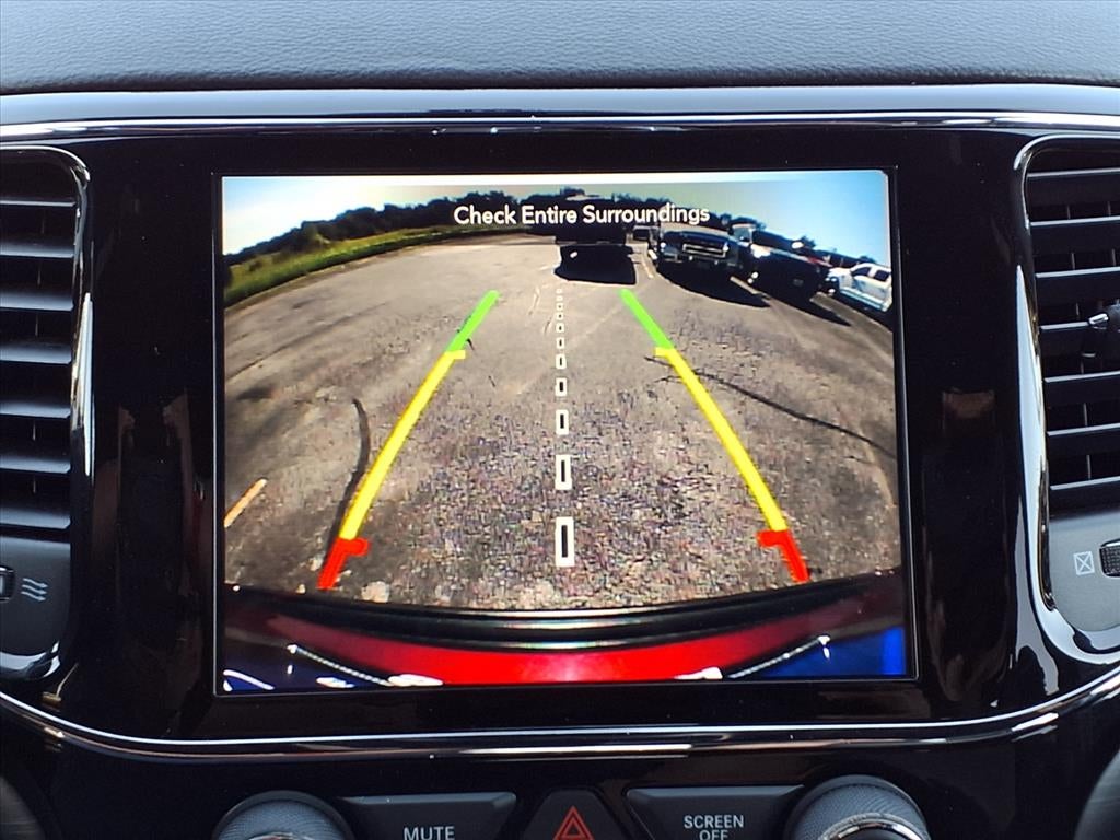 2020 Jeep Grand Cherokee Laredo