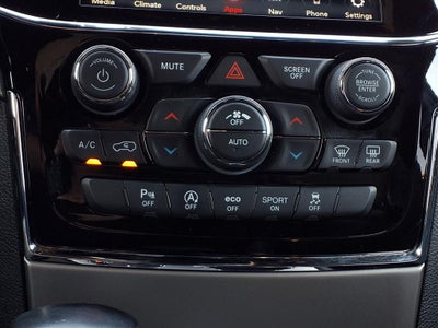 2020 Jeep Grand Cherokee Laredo