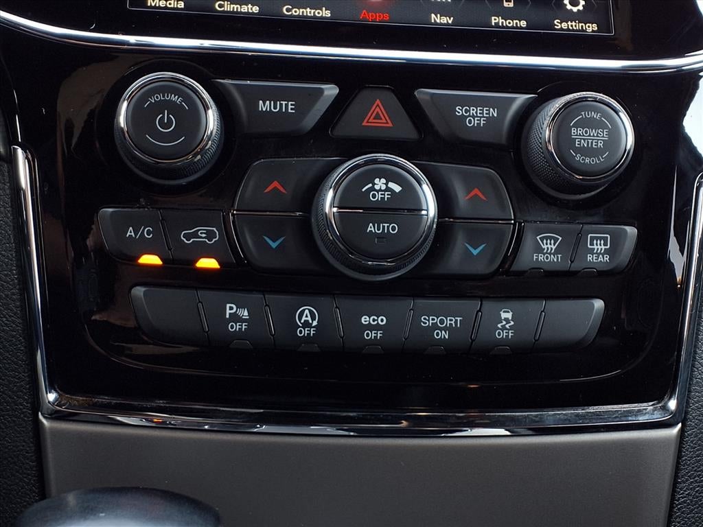 2020 Jeep Grand Cherokee Laredo