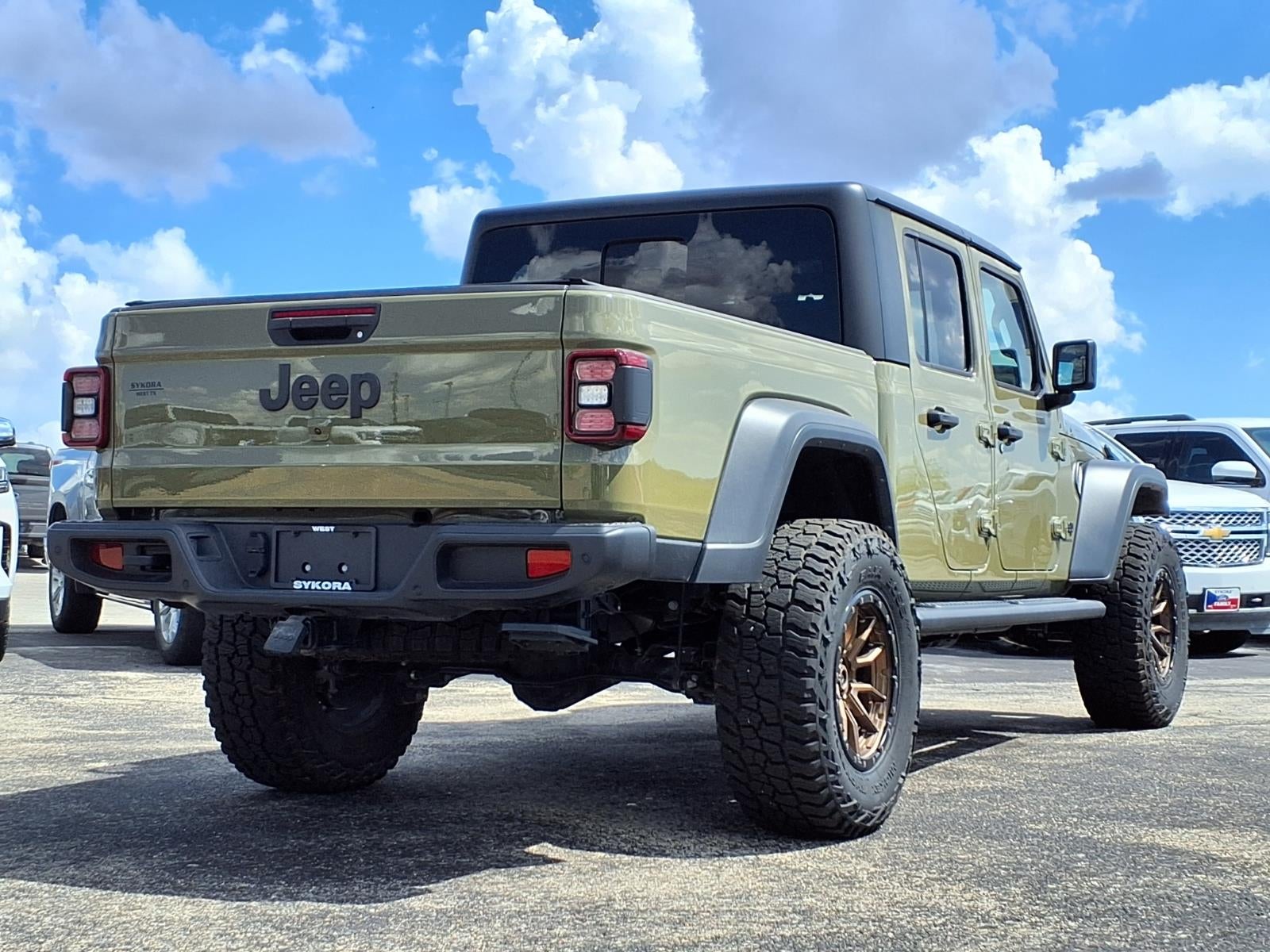 2025 Jeep Gladiator Sport S