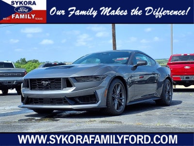 2026 Ford Mustang Dark Horse