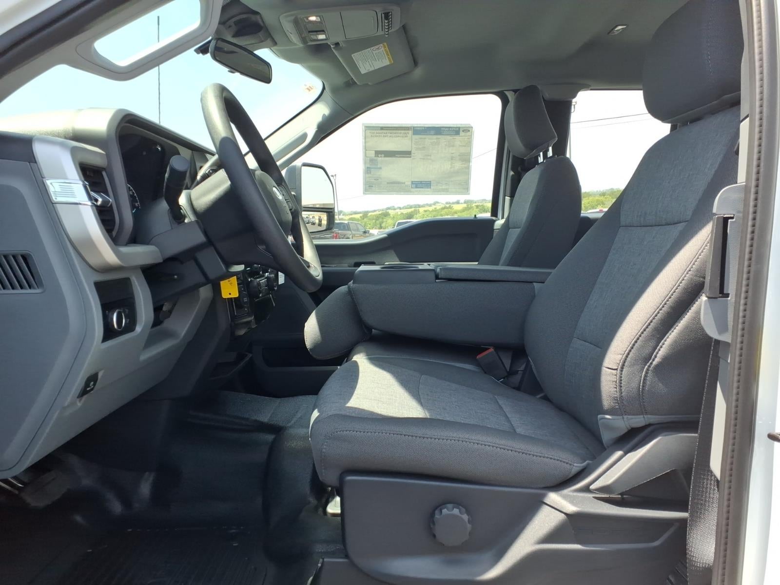 2026 Ford F-350 Super Duty XL