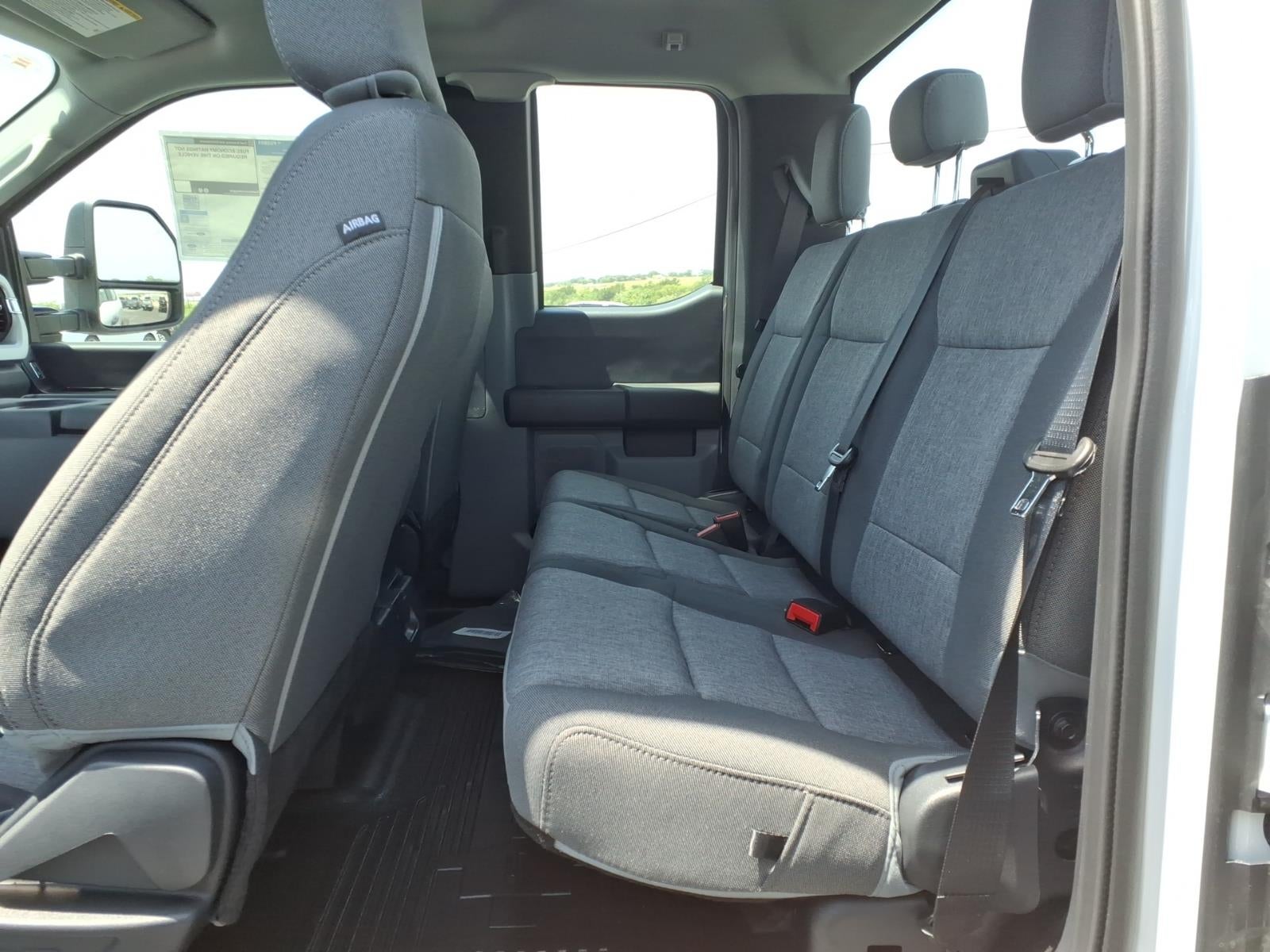 2026 Ford F-350 Super Duty XL