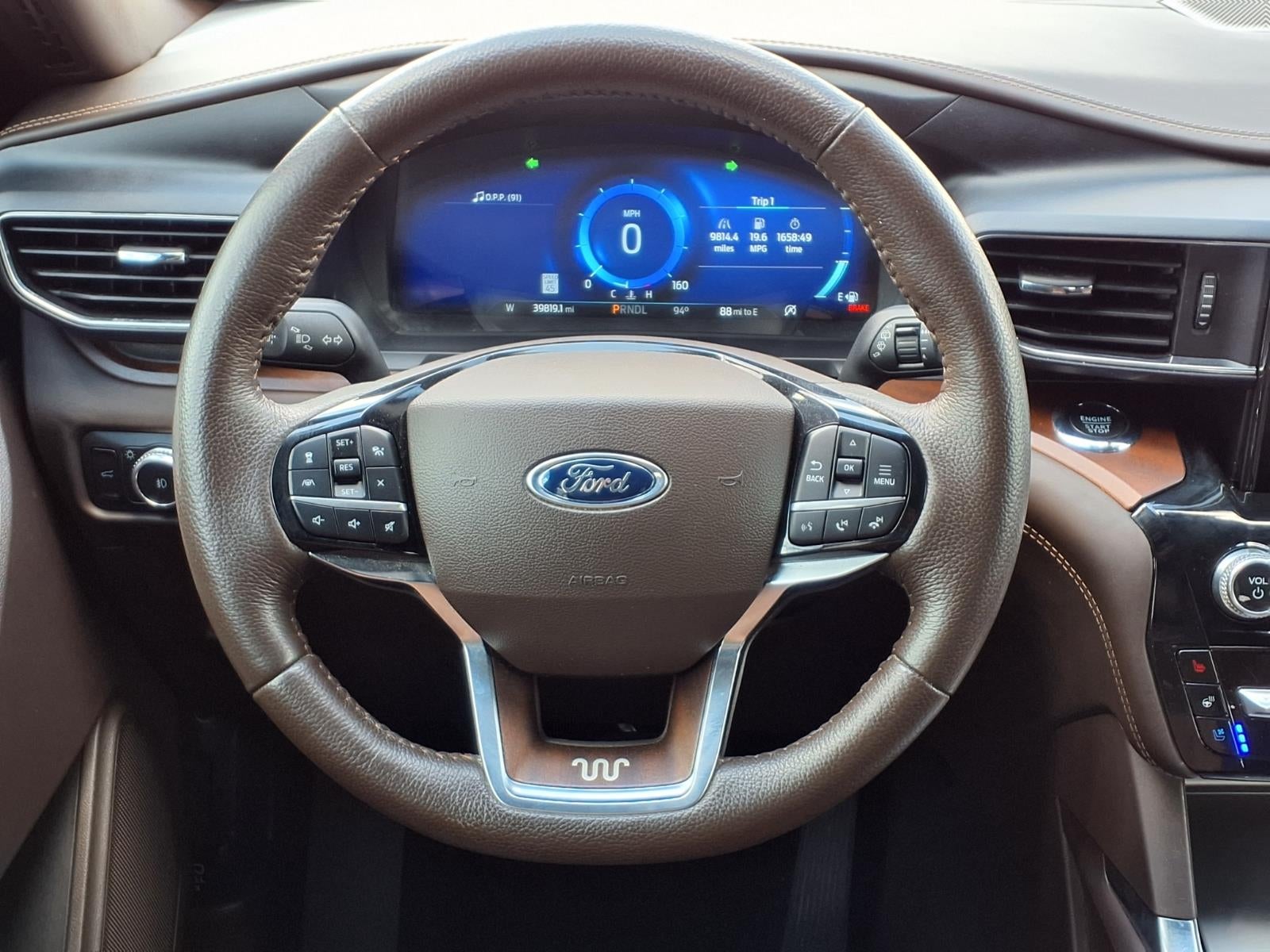 2023 Ford Explorer KING RANCH