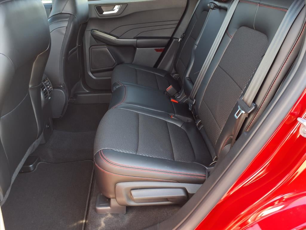 2025 Ford Escape Hybrid ST-Line