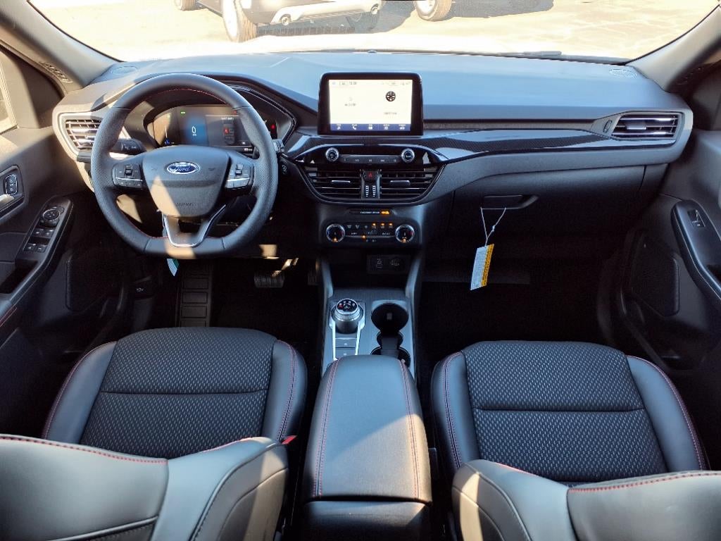 2025 Ford Escape Hybrid ST-Line