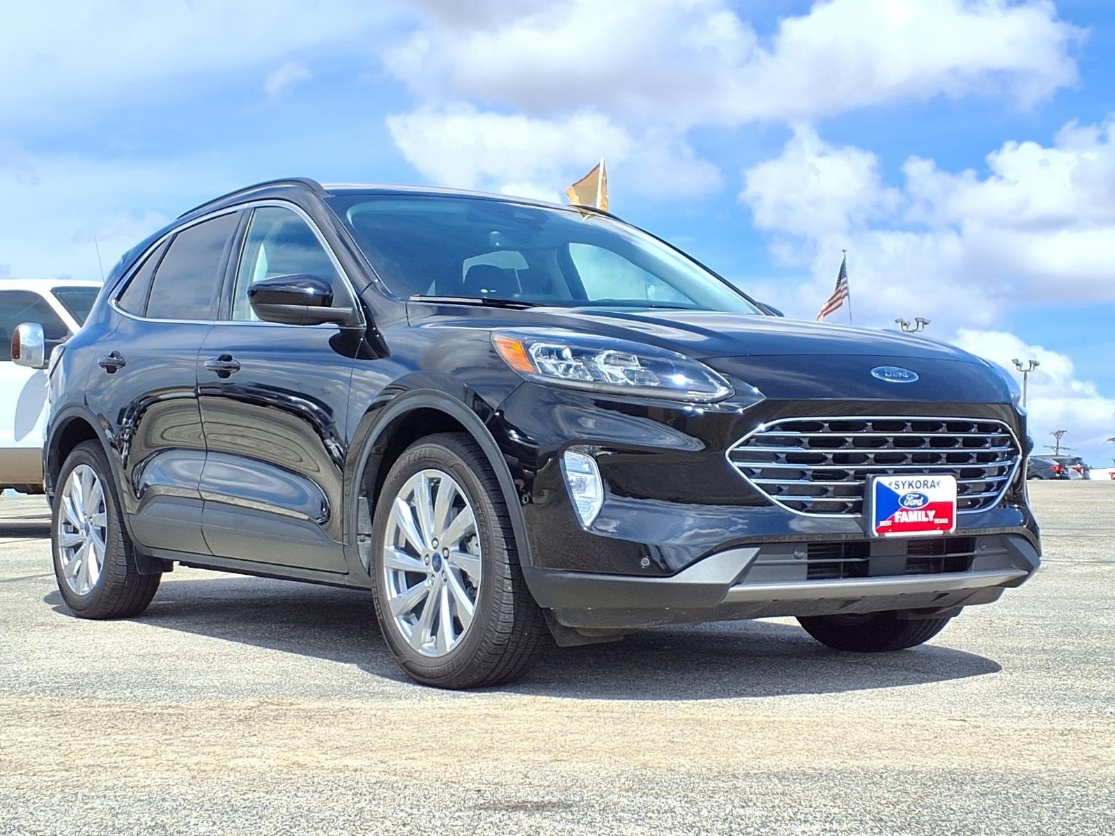 2022 Ford Escape TITANIUM
