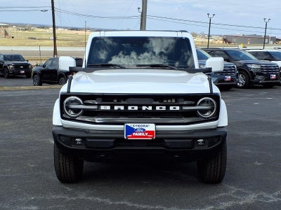 2026 Ford Bronco Outer Banks