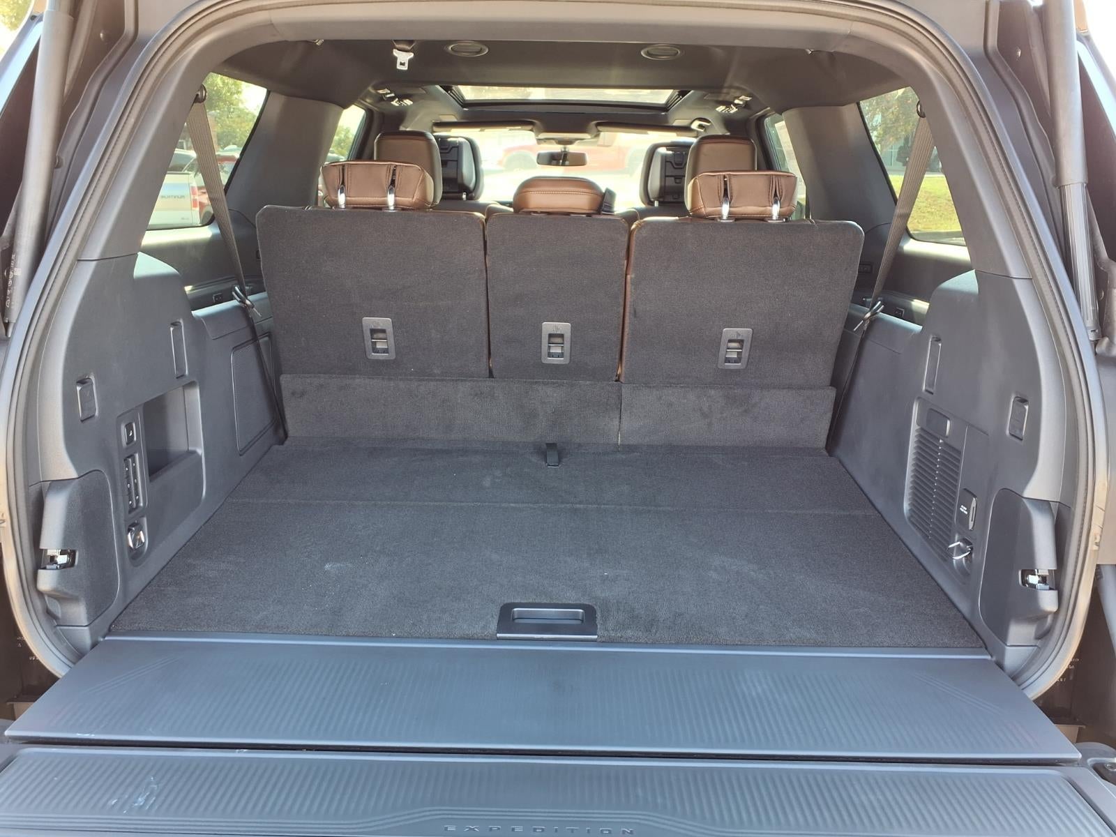 2027 Ford Expedition MAX KING RANCH