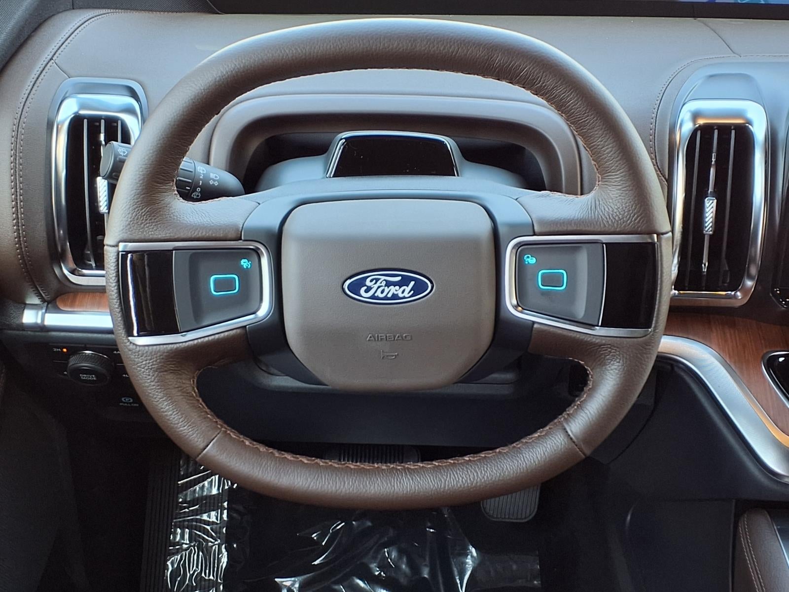 2027 Ford Expedition MAX KING RANCH