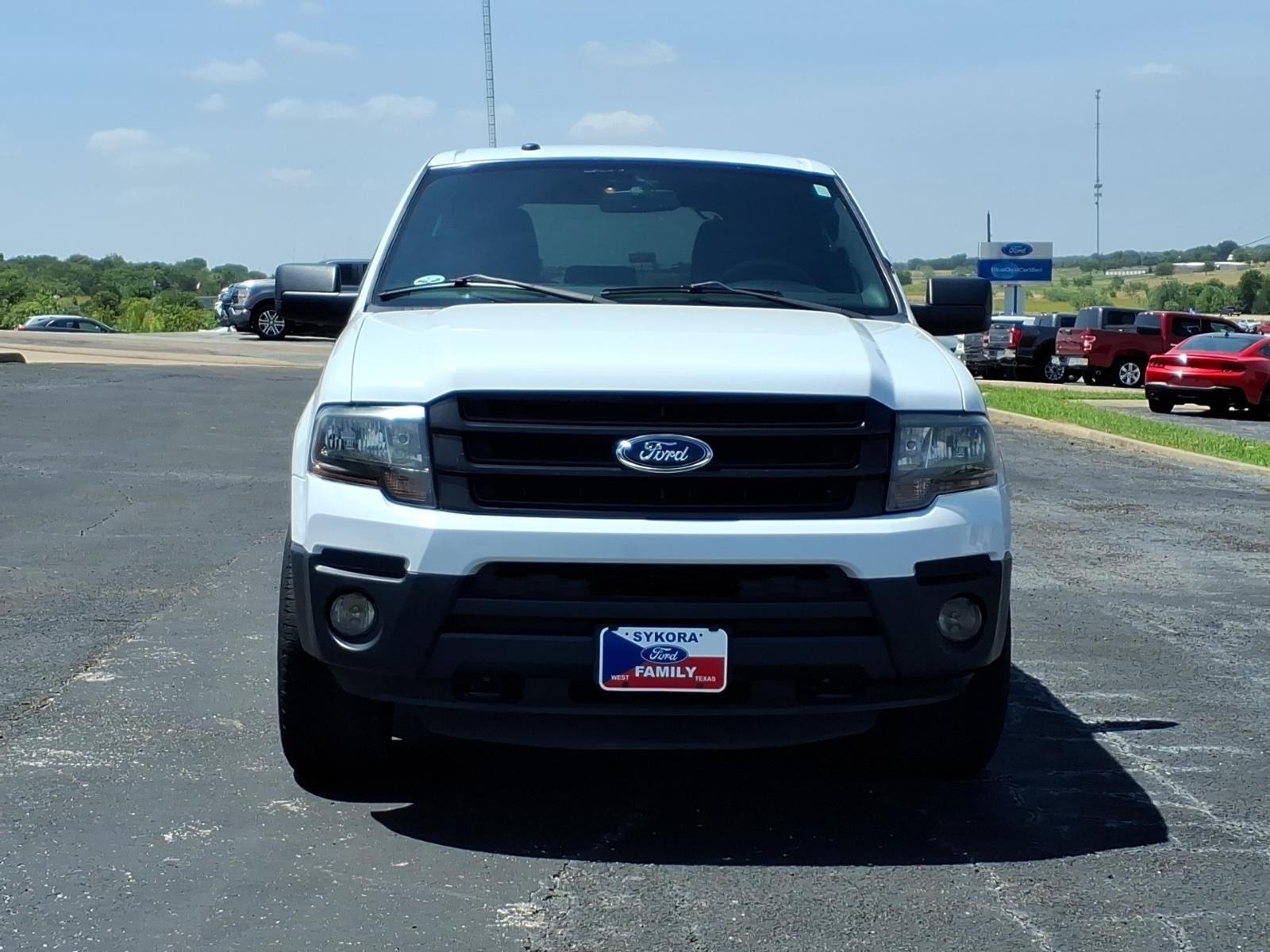 Used 2017 Ford Expedition XL with VIN 1FMJU1FT7HEA26881 for sale in West, TX