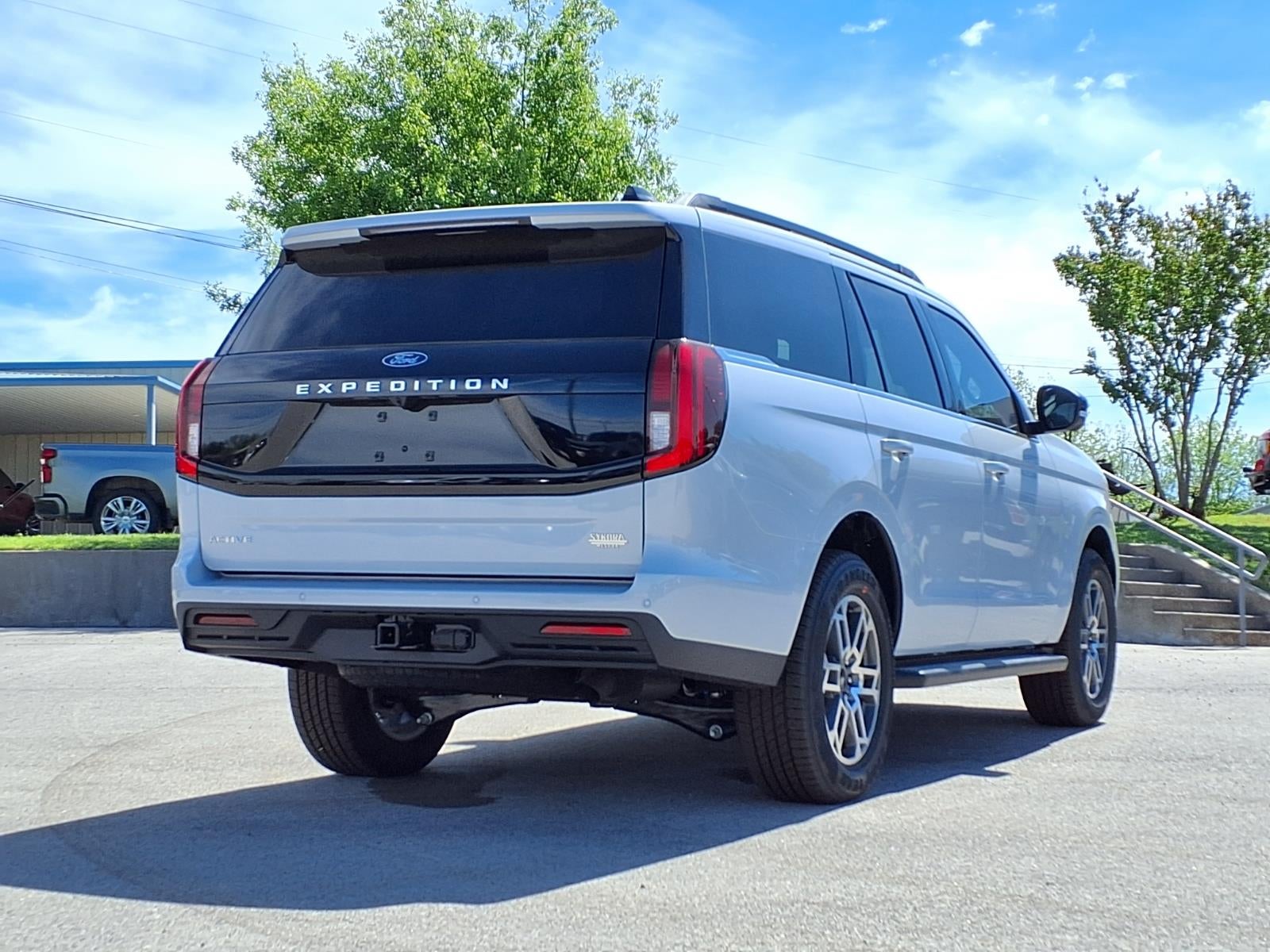 2026 Ford Expedition Active