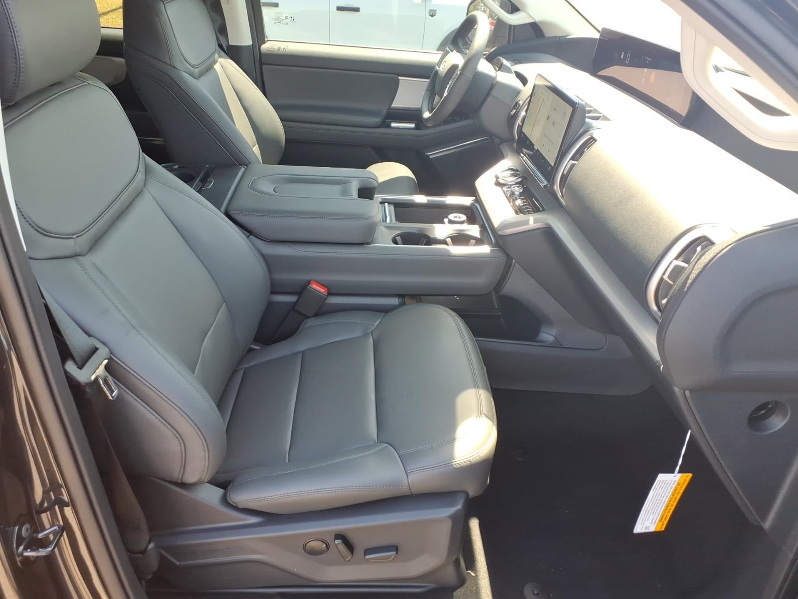 2027 Ford Expedition ACTIVE