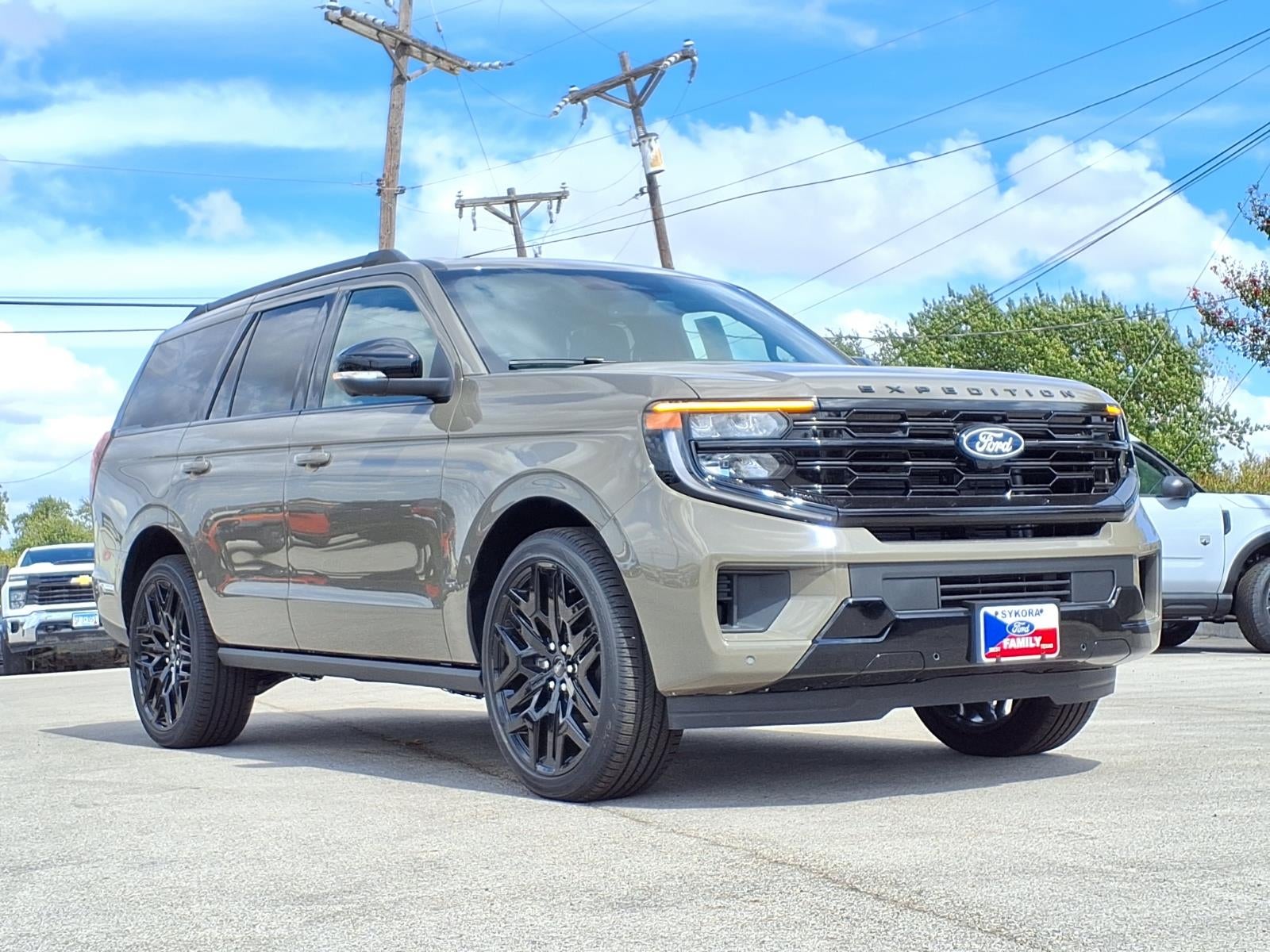 2027 Ford Expedition PLATINUM