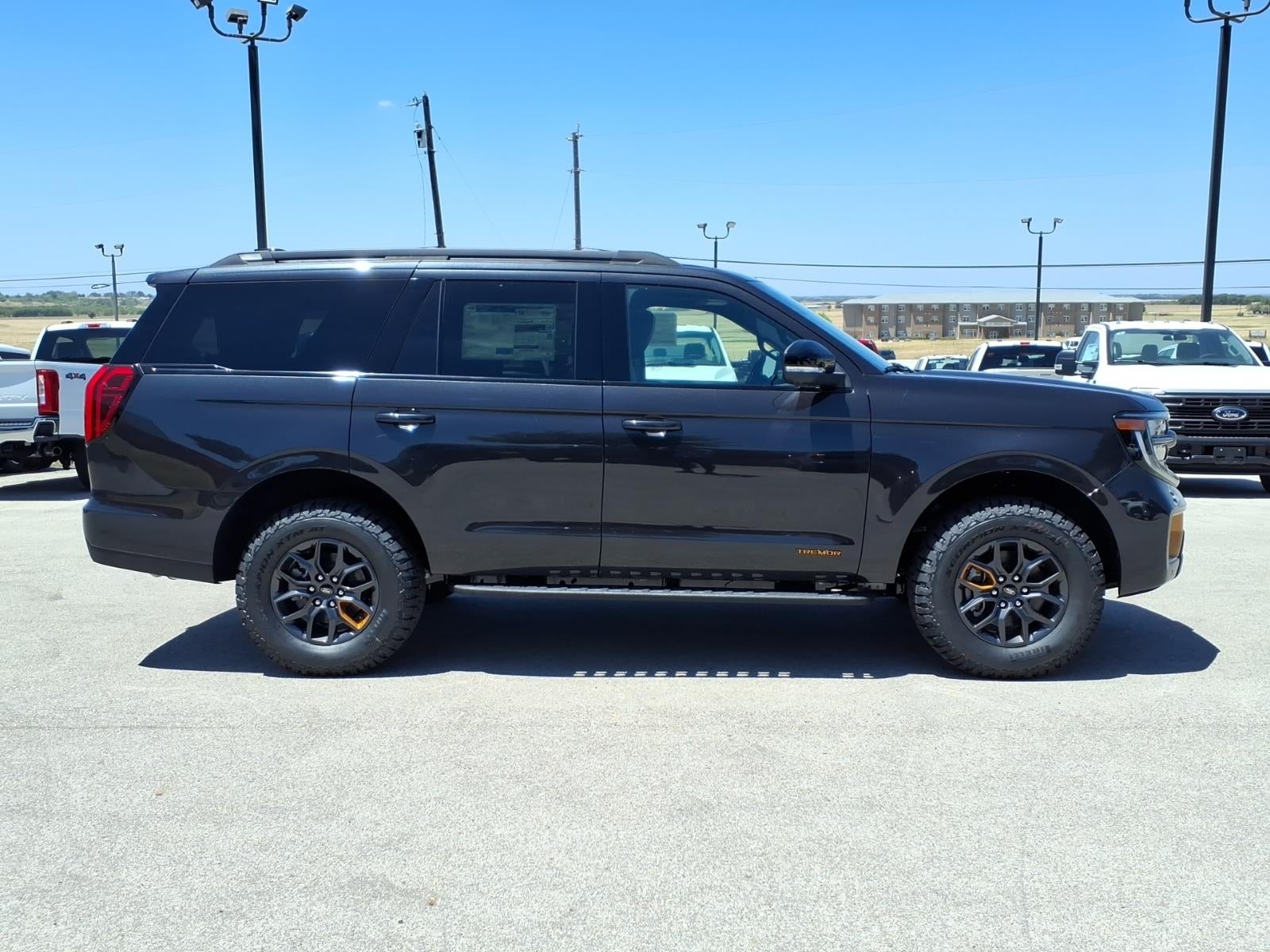 2027 Ford Expedition TREMOR
