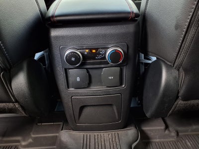 2024 Ford Explorer ST-LINE