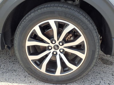 2024 Ford Explorer ST-LINE