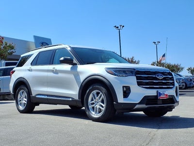 2025 Ford Explorer Active