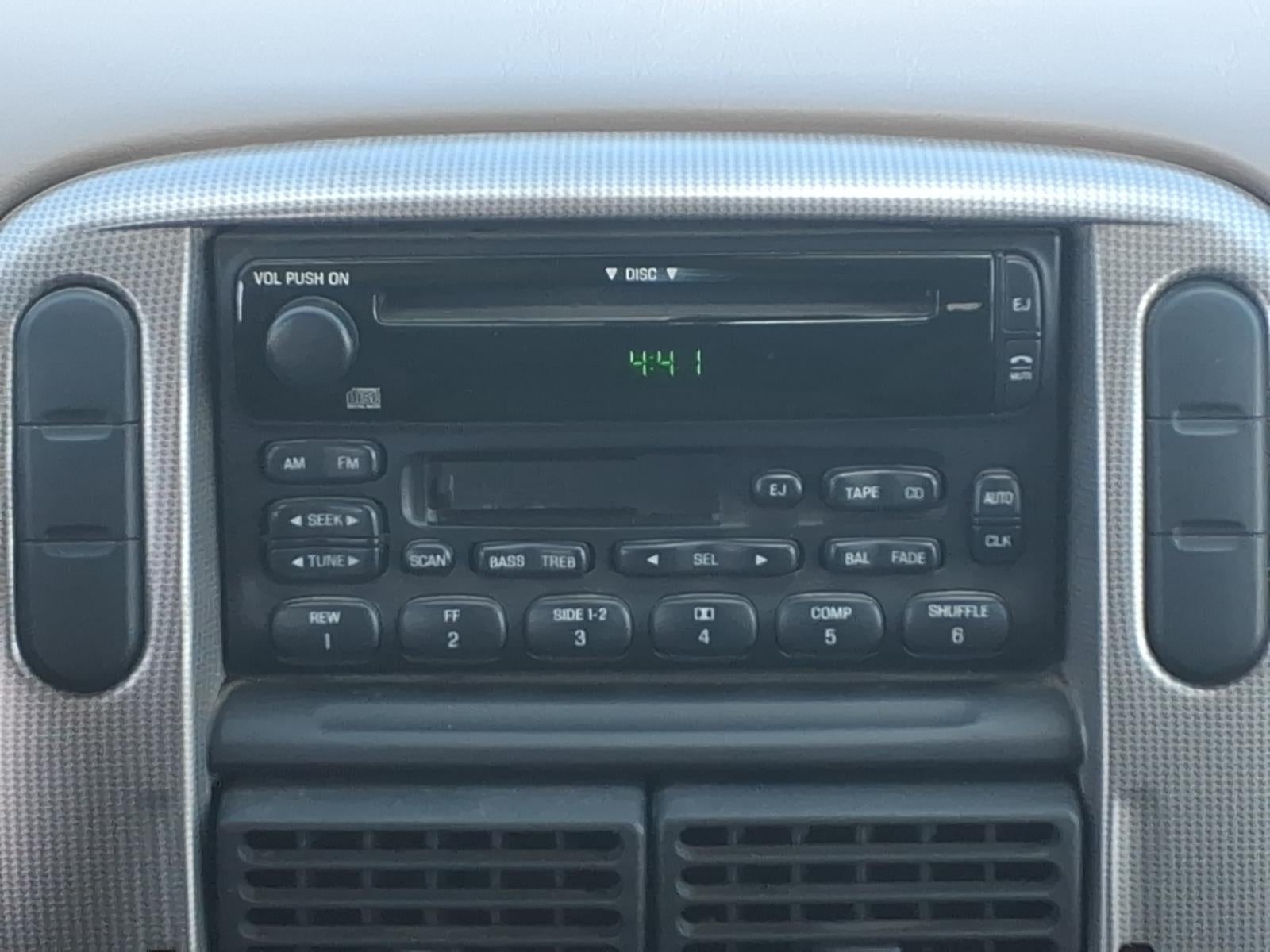 2003 Ford Explorer XLT