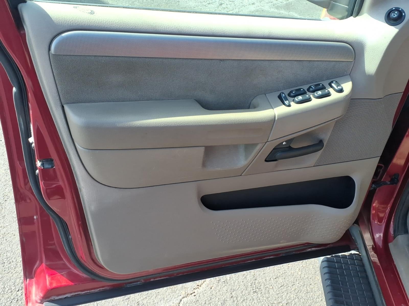 2003 Ford Explorer XLT