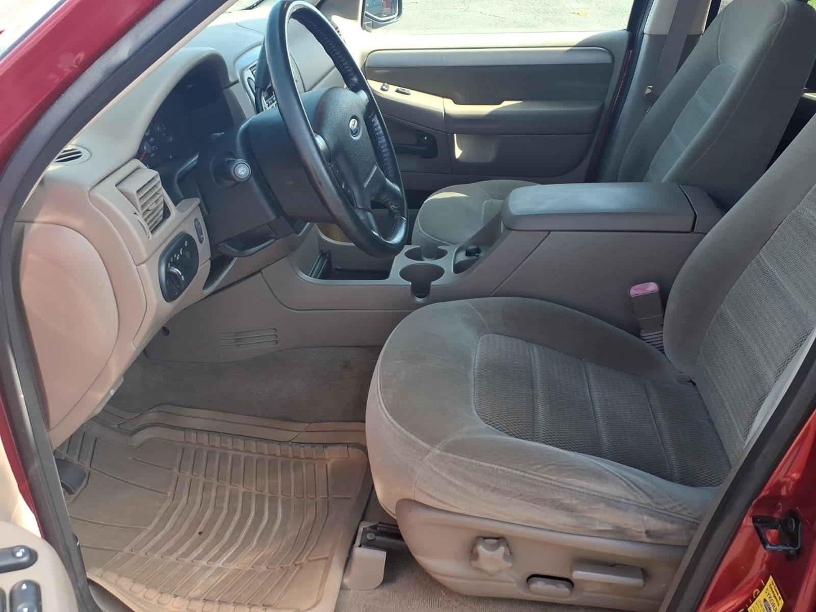 2003 Ford Explorer XLT