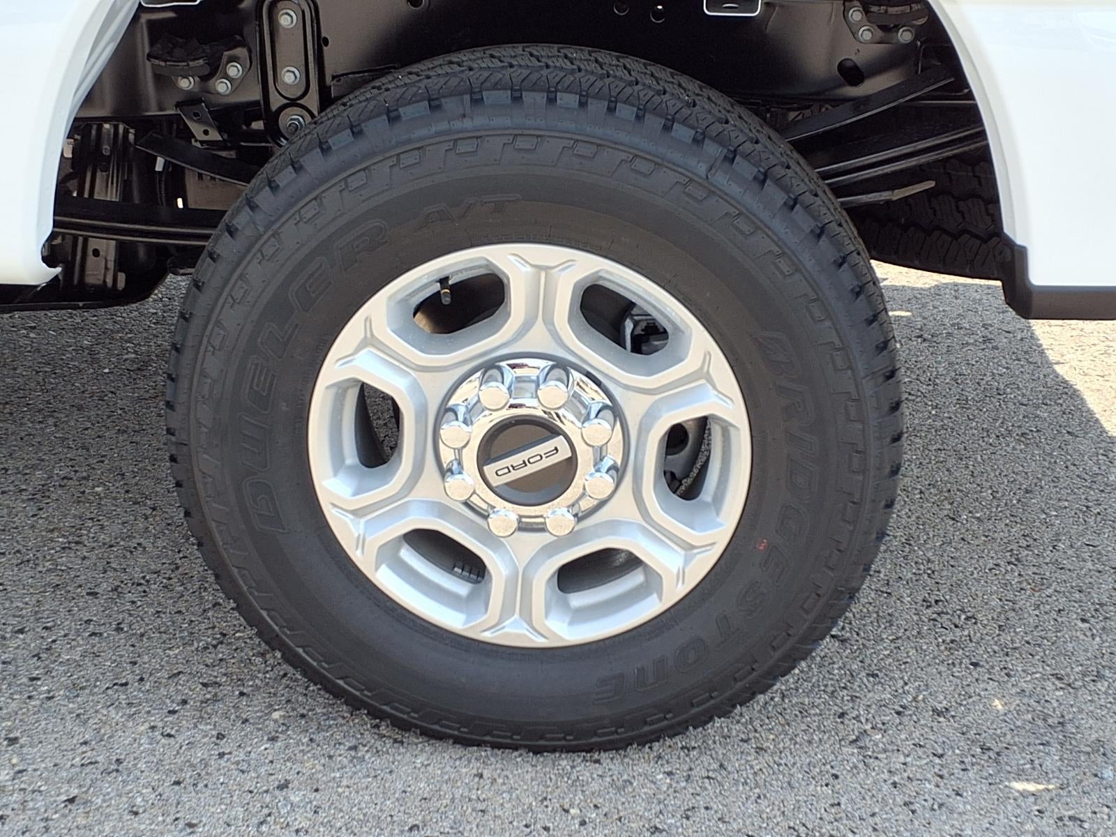 2027 Ford F250 XLT
