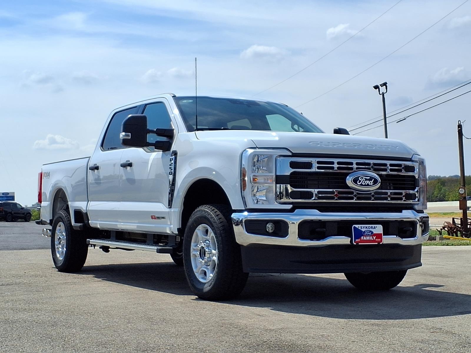 2027 Ford F250 XLT