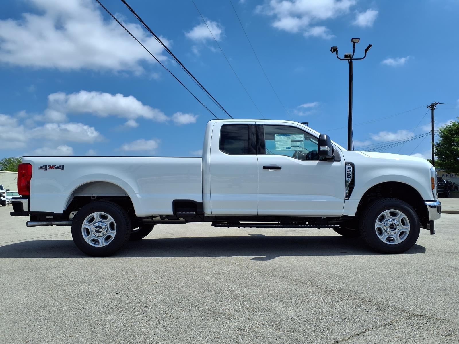 2026 Ford F-250 Super Duty XLT