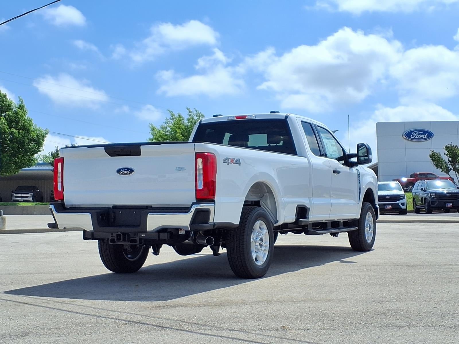2026 Ford F-250 Super Duty XLT