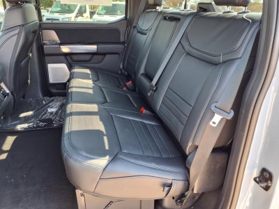 2027 Ford F-250 Super Duty PLATINUM