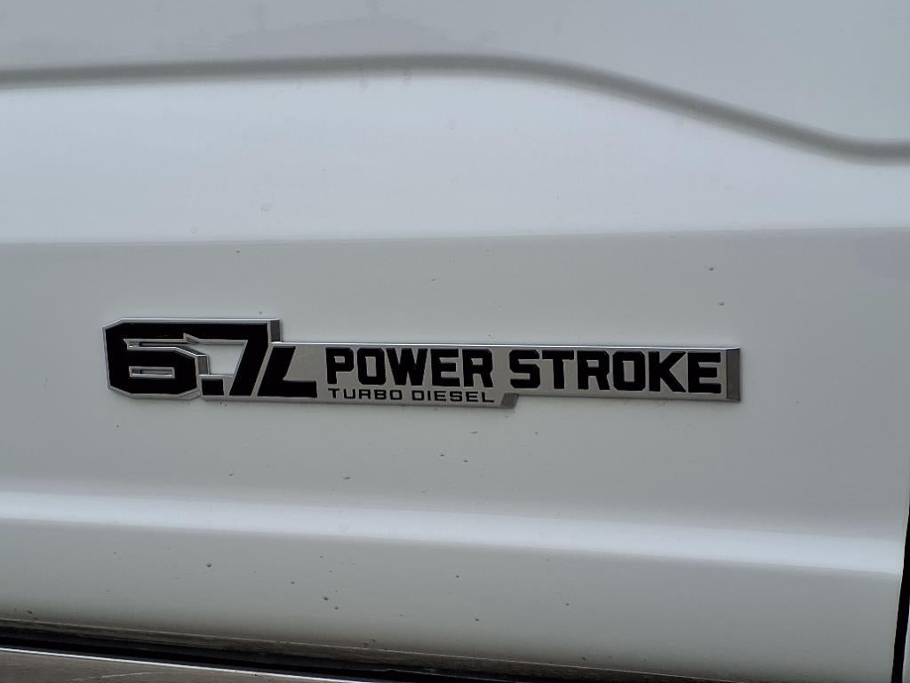 2025 Ford F-250 Super Duty Platinum