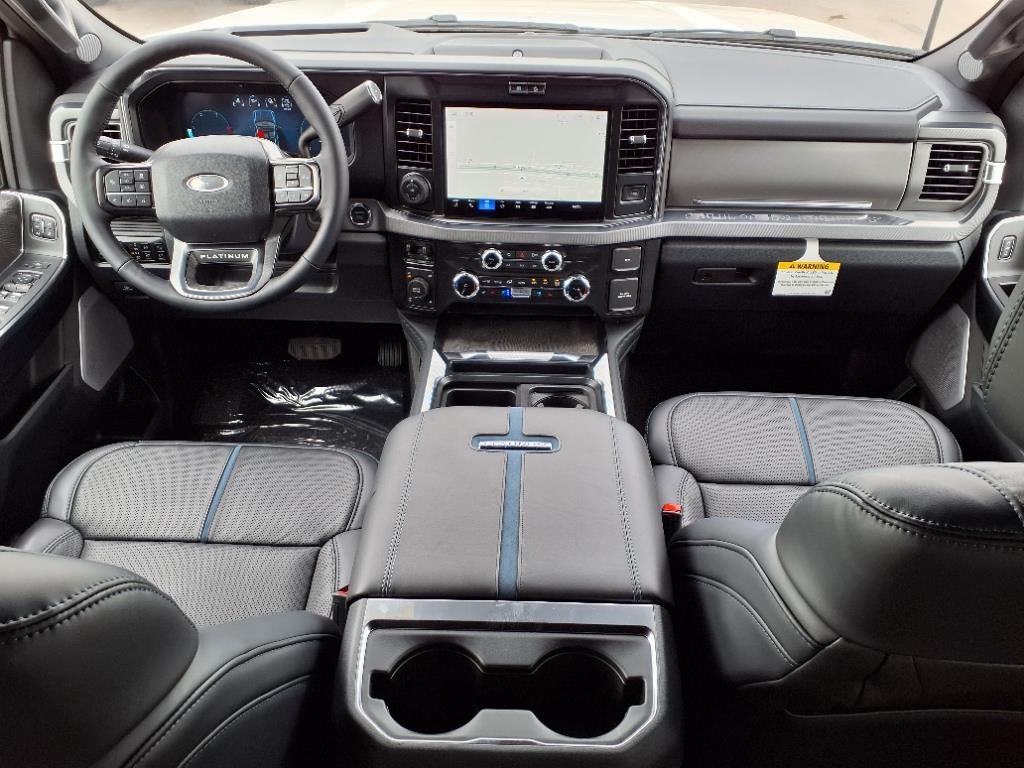 2025 Ford F-250 Super Duty Platinum