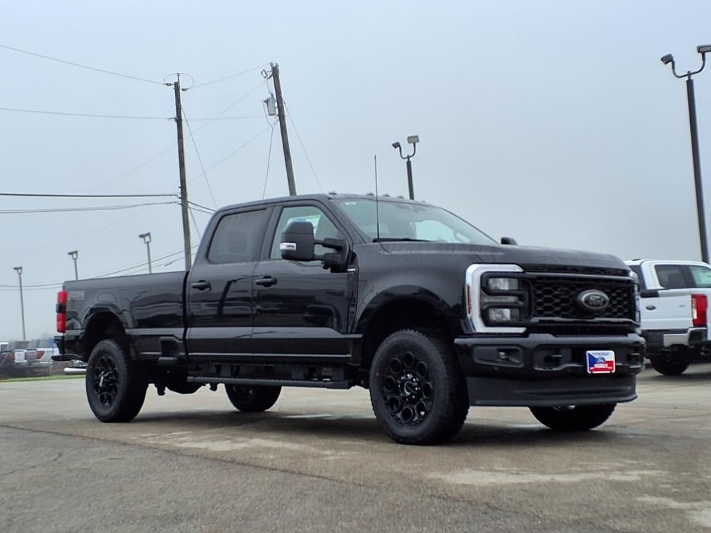 2025 Ford F-350 Super Duty Lariat