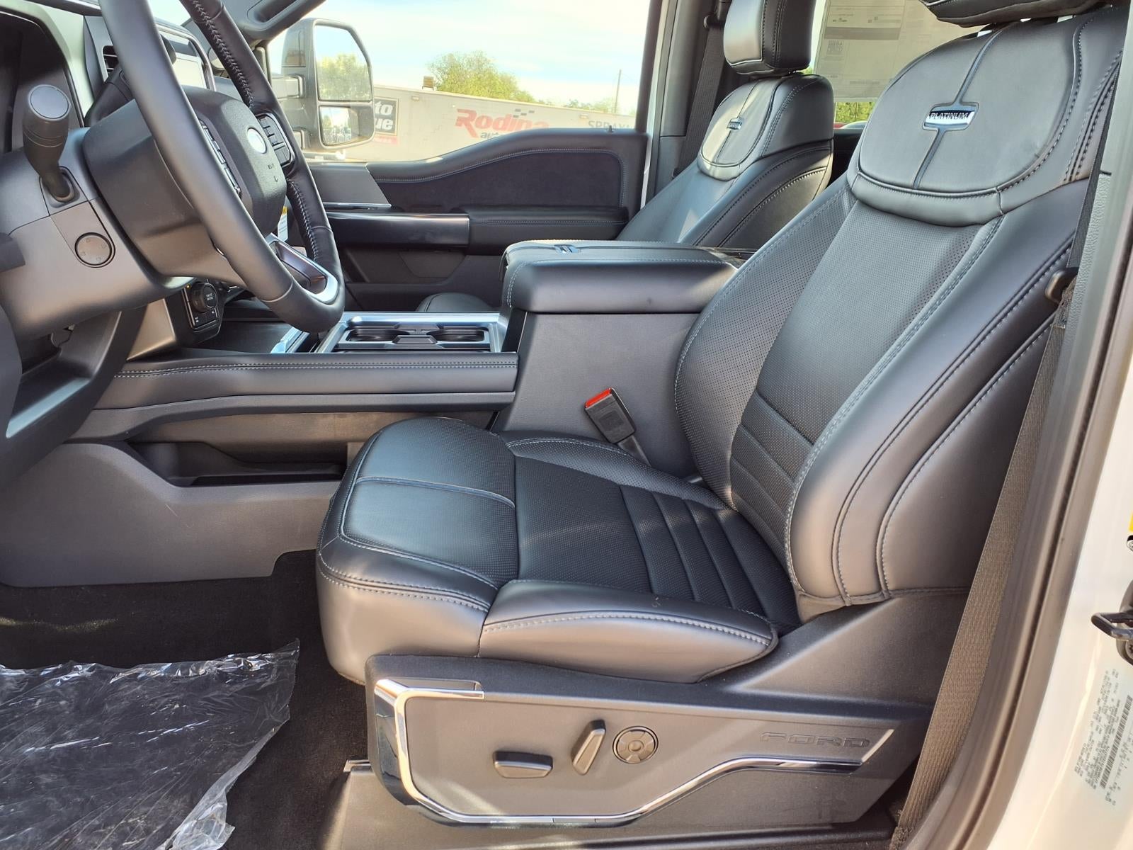 2026 Ford F-350 Super Duty Platinum