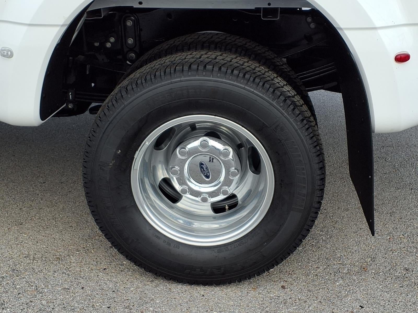 2026 Ford F-350 Super Duty F-350® Lariat®