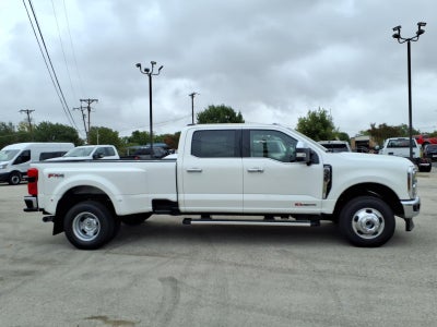 2026 Ford F-350 Super Duty LARIAT