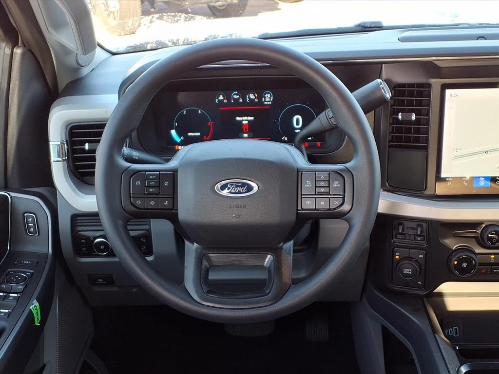 2026 Ford F-350 Super Duty XLT