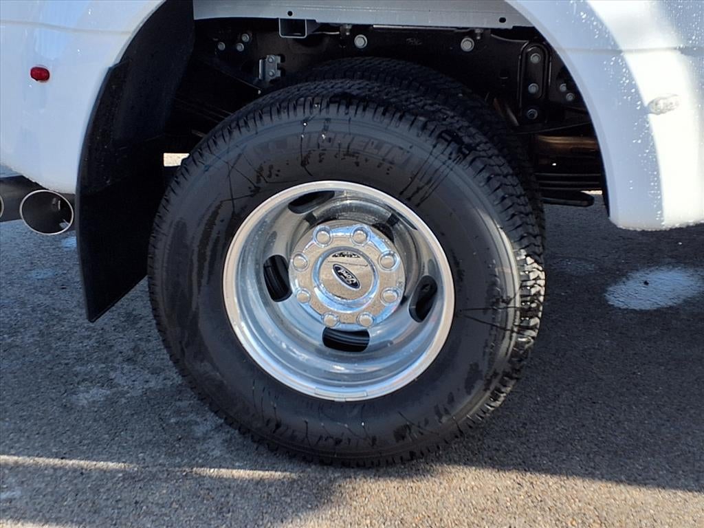 2026 Ford F-350 Super Duty XLT