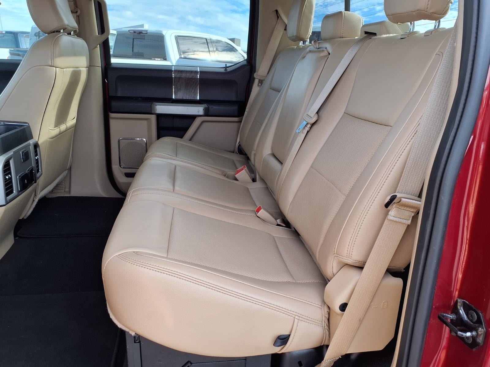 2019 Ford F-350 Super Duty Lariat