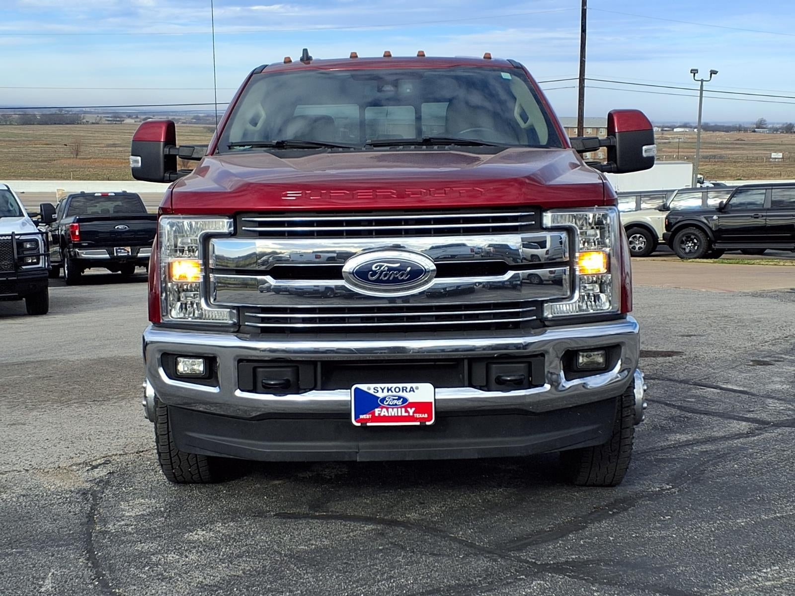 2019 Ford F-350 Super Duty Lariat