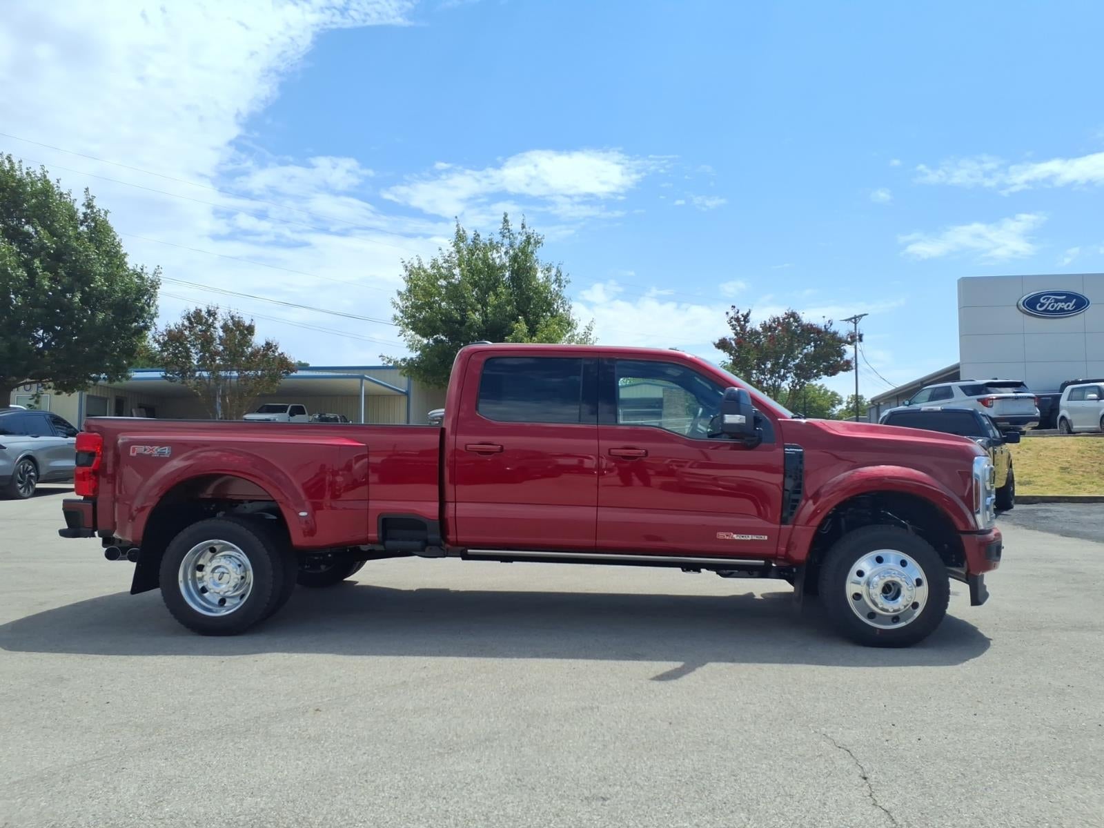 2026 Ford F-450 Super Duty Platinum