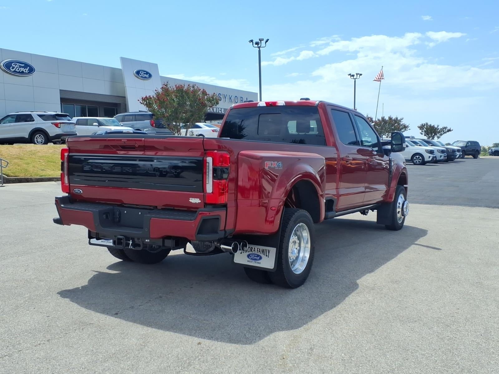 2026 Ford F-450 Super Duty Platinum