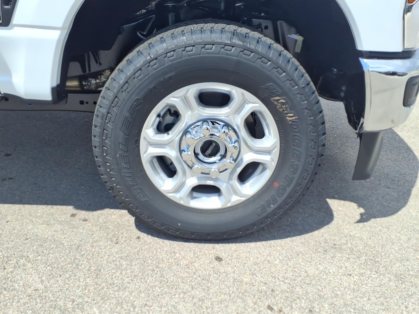 2026 Ford F-250 Super Duty XLT