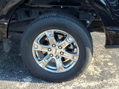 2022 Ford F-150 Base