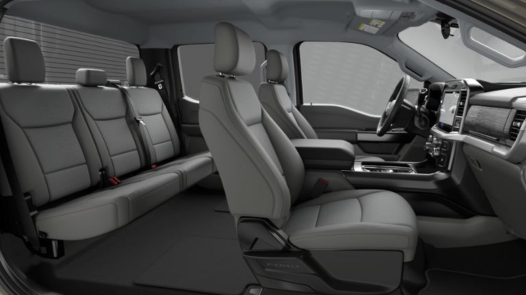 2026 Ford F-150 4X2 SUPERCREW XLT -