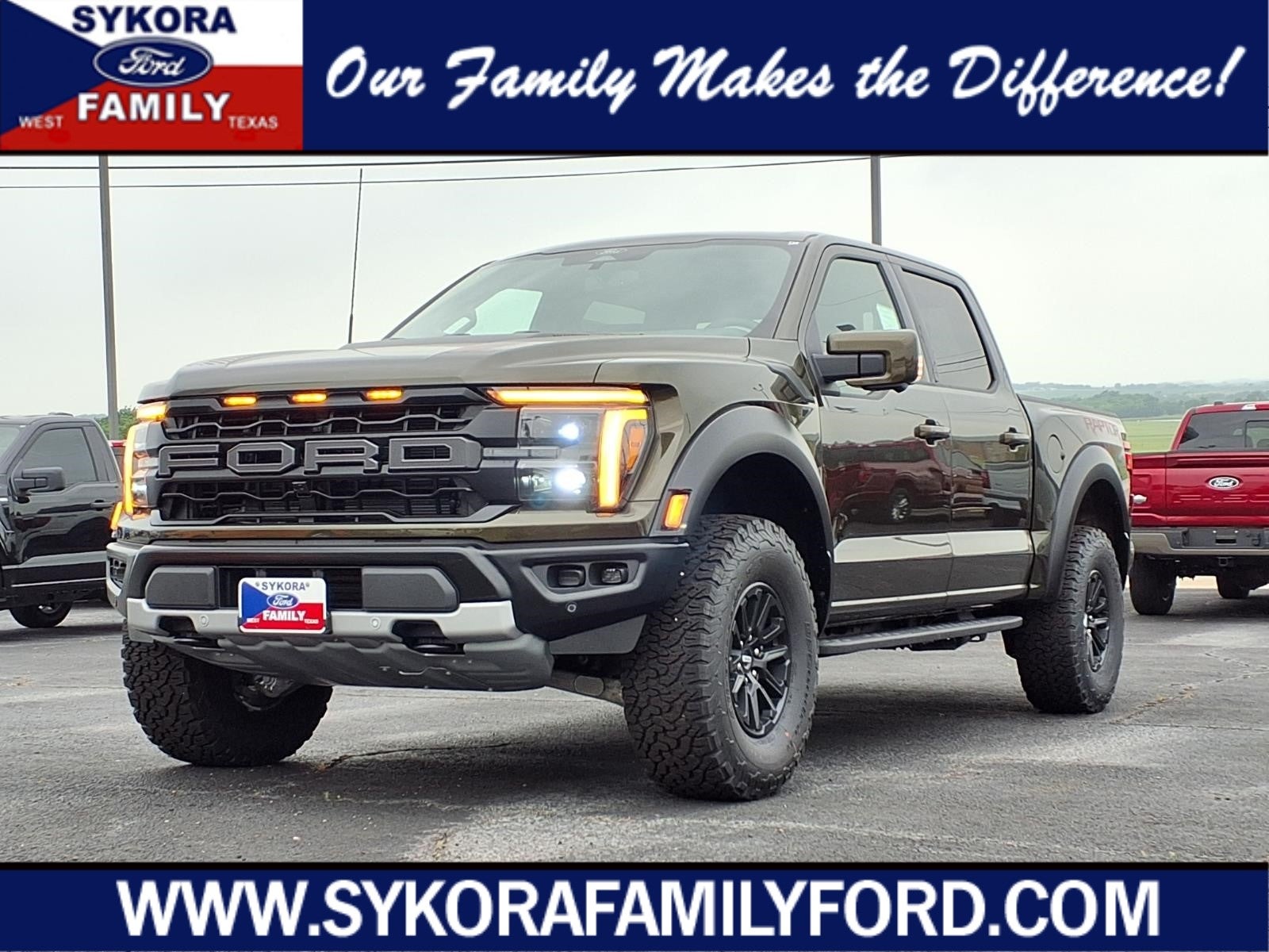 2026 Ford F-150 Raptor 4x4 SuperCrew 5-1/2 Box's photo