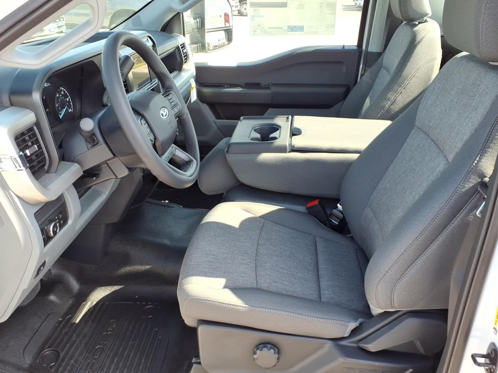 2026 Ford F-350 Super Duty XL