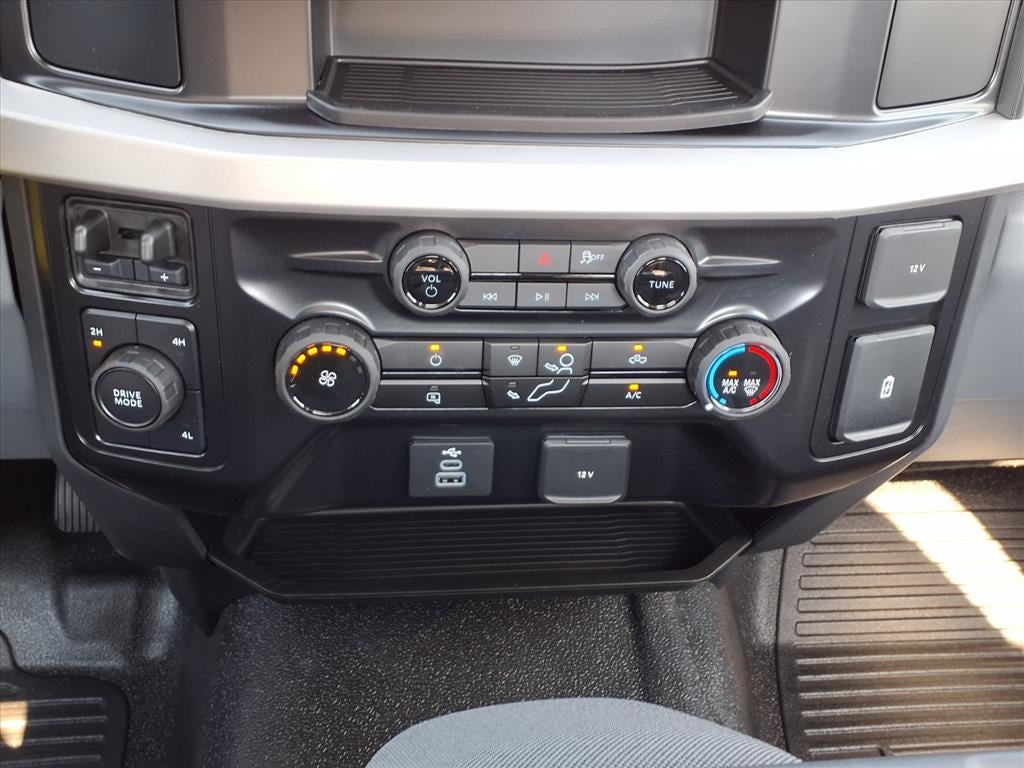 2026 Ford F-350 Super Duty XL