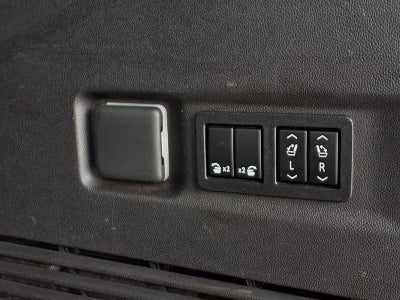 2021 GMC Yukon XL AT4