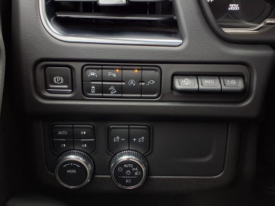 2021 GMC Yukon XL AT4